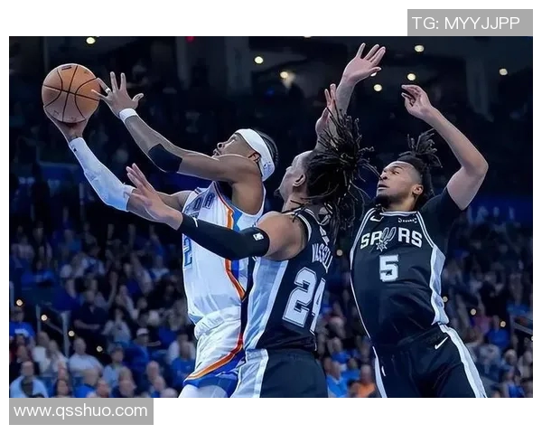 勇士与马刺季后赛第三场激战回顾关键时刻的精彩瞬间与战术分析